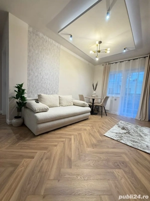 Proprietar vând ap 3 camere Florești, două băi, balcon de 10 mp - imagine 2