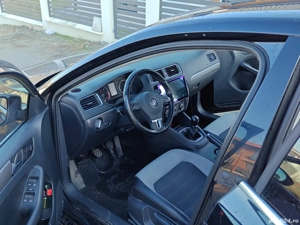 Vand Volkswagen Jetta 2.0 tdi 140 cp - imagine 8
