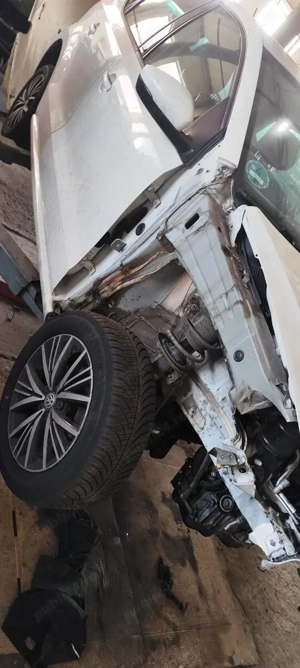 Dezmembrez / dezmembrari piese auto Vw Polo 6r an 2016 motor 1.4TDI CUSB 169.111km  - imagine 9