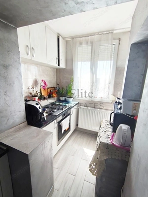 Apartament cu 1 camera de vanzare central in Sanmartin - imagine 3