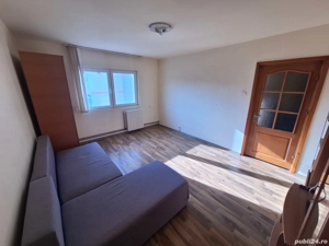 VÂND SAU SCHIMB - Apartament 3 CAMERE - Inel 2 - Etaj 2 - Decomandat - cu 2 Băi - Balcon - Izolat 