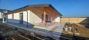 Săbăreni, casă parter 4 camere, CT, terasă, pivniță, teren 478 mp - imagine 3