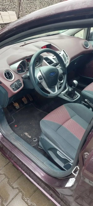 Ford Fiesta benzina 2009 - imagine 7