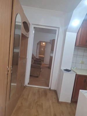 Închiriez apartament 2 camere 