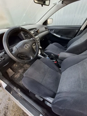 Auto Toyota Corolla benzina - imagine 3