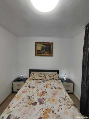 Vand Garsonieră la Parter zona Crang