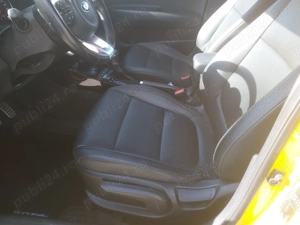 VAND kia stonic 2019 - imagine 8