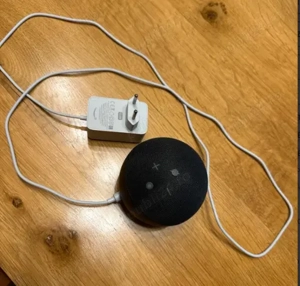 Vând Amazon Echo Dot generația 4