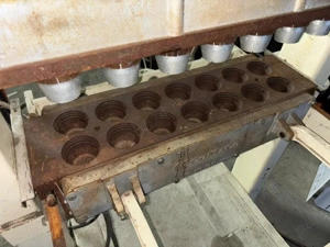 Mașină de fabricat cornete de înghețată, marca COMACO Alimentare, model UNIRUS UR2 - imagine 2