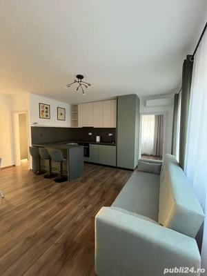 Proprietar, inchiriez apartament + parcare in bloc nou