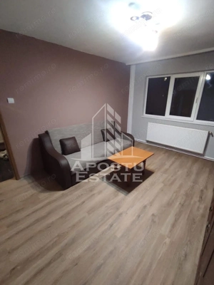 Apartament cu 2 camere, zona Blascovici, etajul 2,centrala proprie