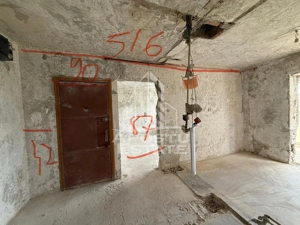 Apartament cu 3 camere, 2 bai, 2 balcoane, decomandat, zona Freidorf - imagine 9