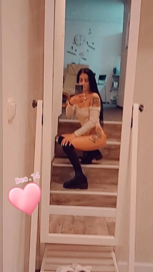 Dyana Brunetă bună și nebună prima ora la tn in oraș