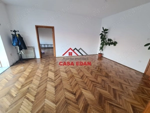Casa in Campina--2500 lei - imagine 2