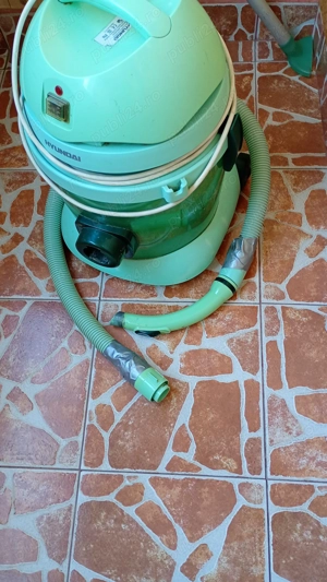 Aspirator cu filtrare prin apa Hyundai.  - imagine 2