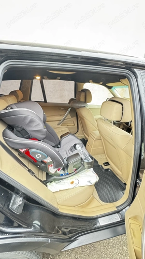 Vând BMW X3  an 2009