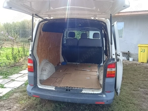 Vând Volkswagen T5  - imagine 5