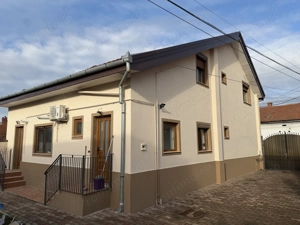 Investitie sau Locuit complex rezidential 4 apartamente cu 3 cam zona centrala