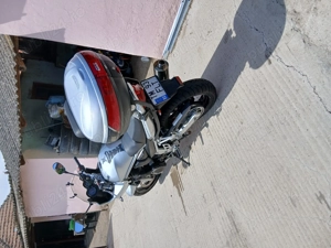 Se vinde suzukigsf650s an 2005 perfect funcțional  - imagine 2