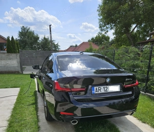 BMW 320e Plug in Hybrid - imagine 4