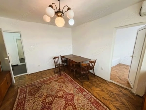 Apartament 3 camere situat in Zona Posta - imagine 9