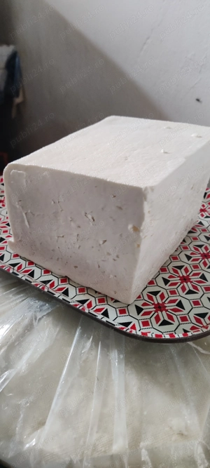 Vând brânză de oaie maturată - imagine 4