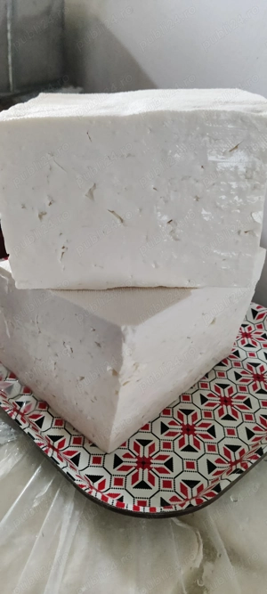 Vând brânză de oaie maturată - imagine 3