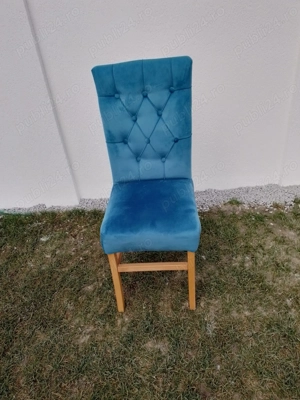 Vând 6 scaune tapitate 