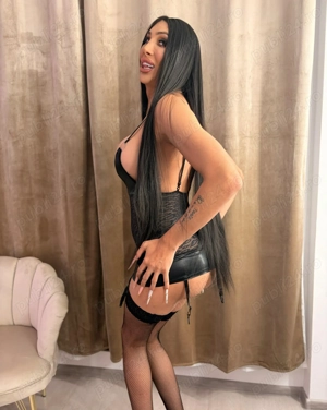 Reala Transexuala  - imagine 2