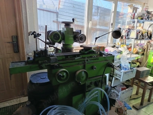 Vand utilaje: masina de ascutit, masina de recrtificat plan si cuptor electric