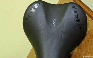 Saua bicicleta teren accidentat MTB Devron Riddle