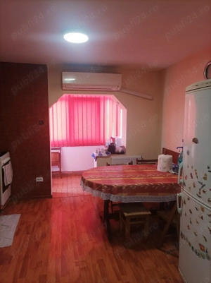 Vând apartament 3 camere în Drobeta Turnu Severin - imagine 2