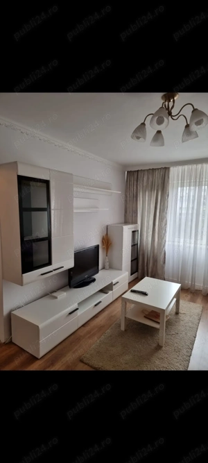 Inchiriez 2 cam ,etj 4 9 ,Cartier Pajura,aproape de metrou statia Jiului