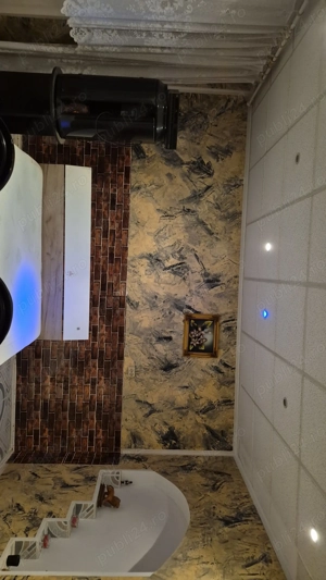 Închiriez parterul unei case cu etaj - imagine 5