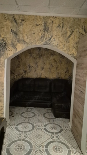 Închiriez parterul unei case cu etaj - imagine 8