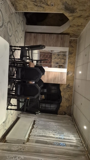 Închiriez parterul unei case cu etaj - imagine 11