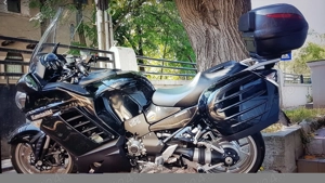 Vand kawasaki 1400 gtr an 2008 15k nelovit tinut garaj unic proprietar - imagine 2