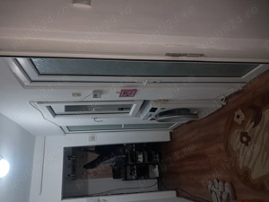 Apartament 3 camere semidecomandat - imagine 4