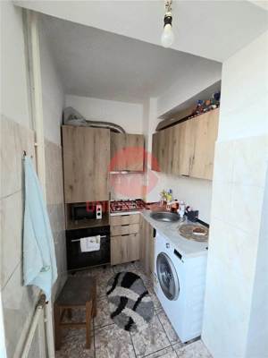 Garsoniera 31 mp, complet mobilata si utilata, zona Far Poarta 6 - imagine 6