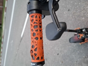 vand kukirin g2 max cu toate accesoriile 1600 km in stare buna