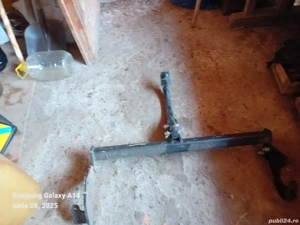 Vind cîrlig universal pentru  mașini  Suzuki  cumpărat de nou de un an. - imagine 2