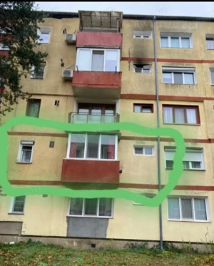 Etaj 1 proprietar .2  camere resita 