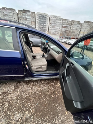 vand Passat b6 - imagine 4