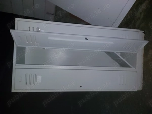 Vând dulapuri de vestiare