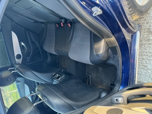 Mercedes- Benz C 220 D - imagine 8