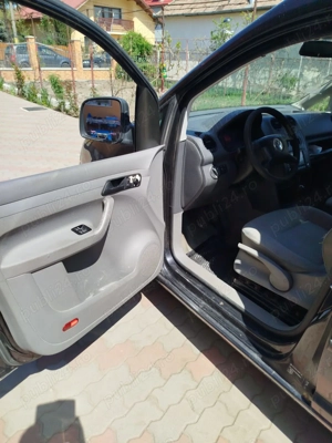 Vand masina caddy cu 2 locuri - imagine 3