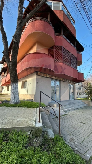 Spațiu comercial de închiriat Năvodari zona centrala Primărie - imagine 6