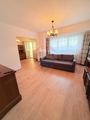 De închiriat apartament 4 camere, recompartimentat în 3, Iancului