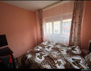 Proprietar vand apartament spațios cu 2 camere de vânzare Zona Sagului-Dâmbovița, aproape de Turist. - imagine 4