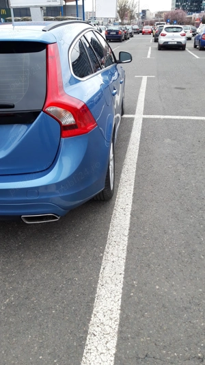 Volvo V 60D4 perfecta stare de functionare, carte service fara accident al doilea proprietar - imagine 7